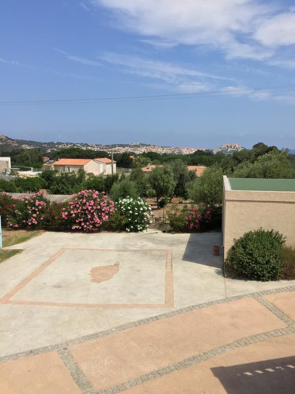Manureva Calvi * Calvi (Corsica)